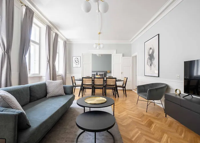 Lavish 4Br Apartment In The Heart Of Cph By The Canals