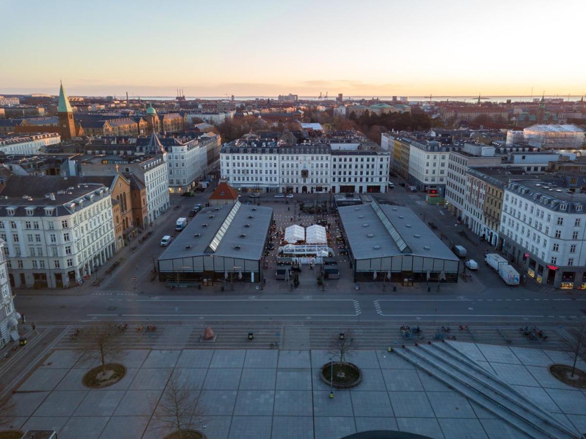 Lavish 4br In The Heart Of Cph By The Canals Apartamento