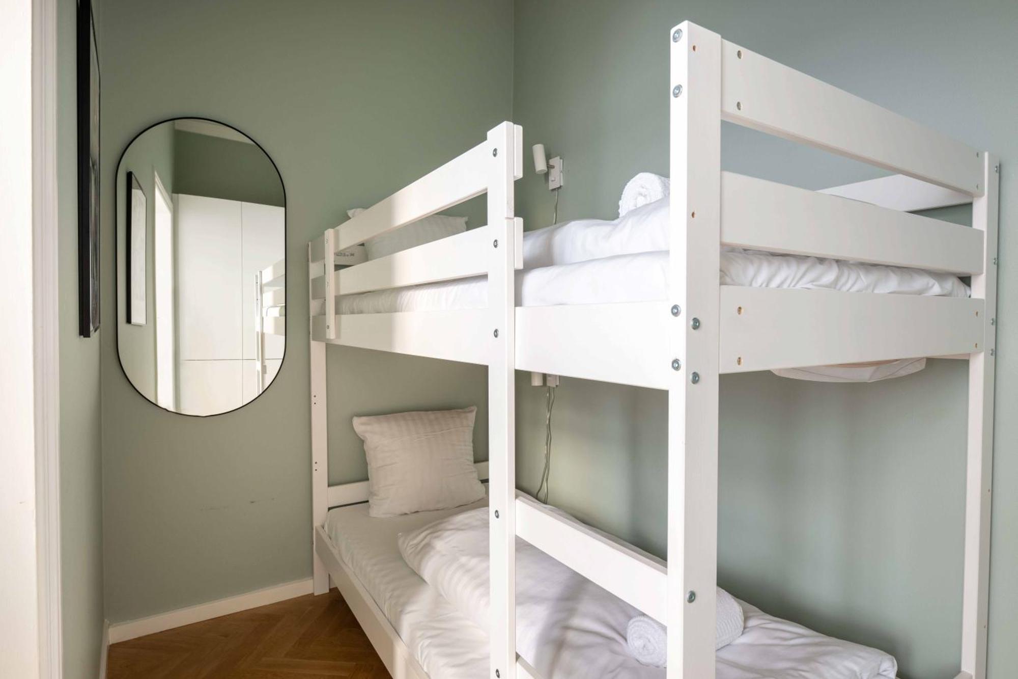 Lavish 4br In The Heart Of Cph By The Canals Apartamento
