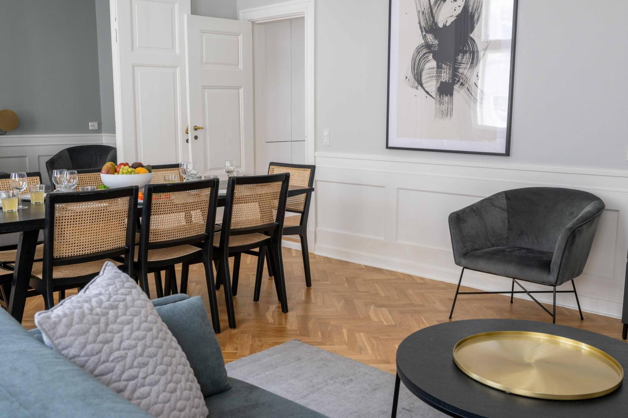 Lavish 4br In The Heart Of Cph By The Canals Apartamento Copenhague